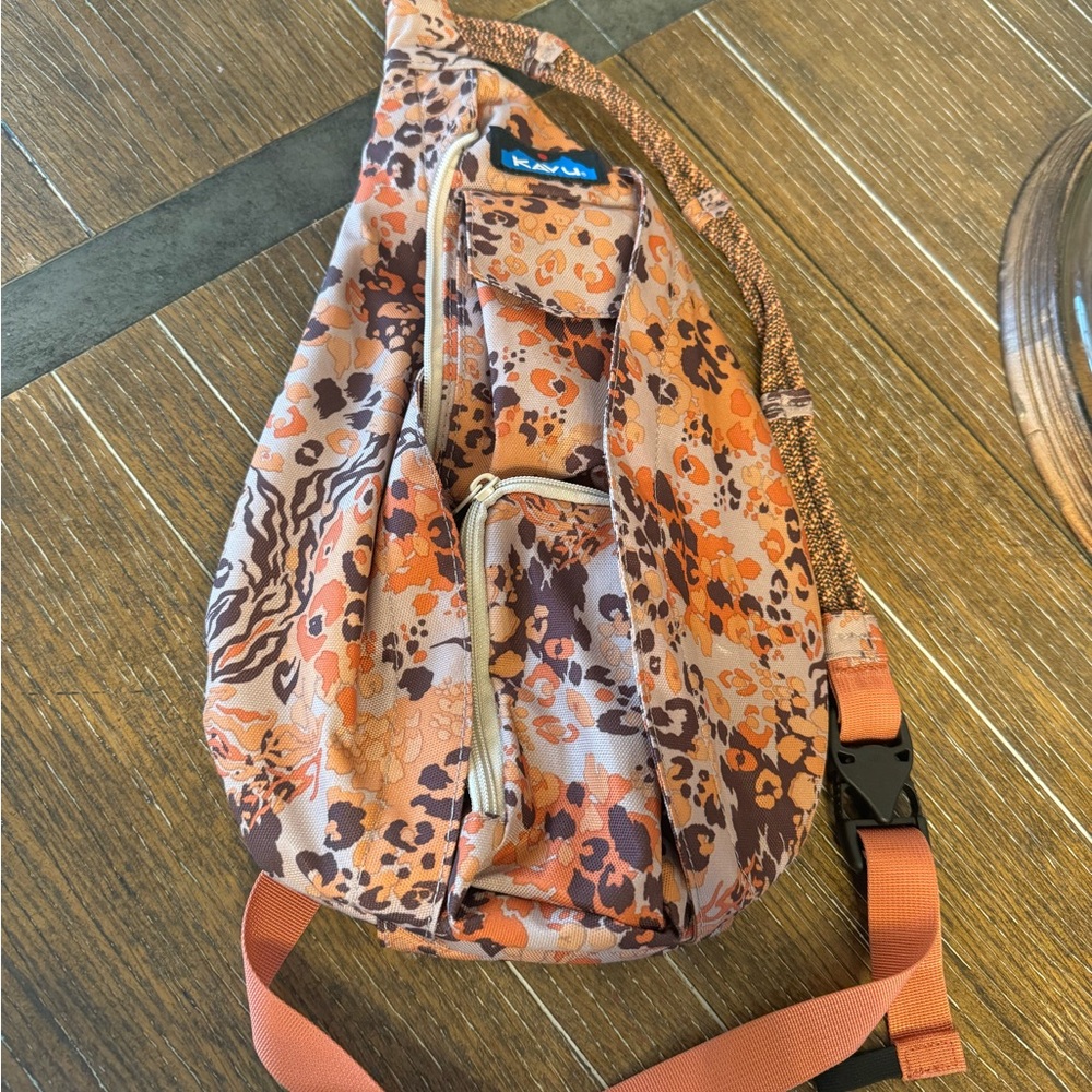 Kavu sling backpack